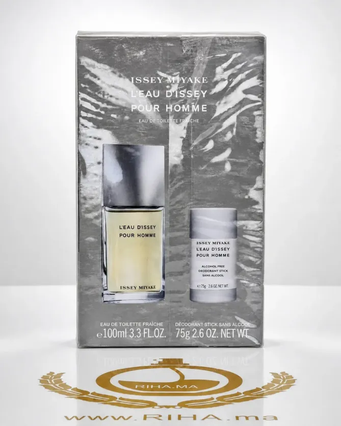 Coffret Issey Miyake L'Eau D'Issey eau de toilette fraiche Coffret issey miyake avec flacon d'eau de toilette fraîche sur fond bleu