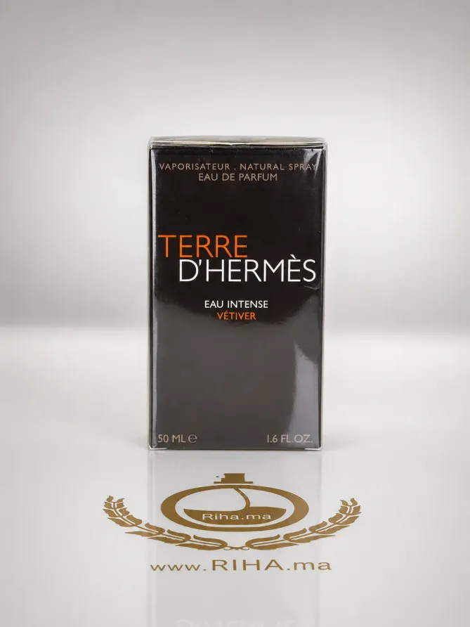 TERRE D'HERMES EAU INTENSE VETIVER POUR HOMME Flacon de parfum hermes terre dhermes avec boîte orange emblématique