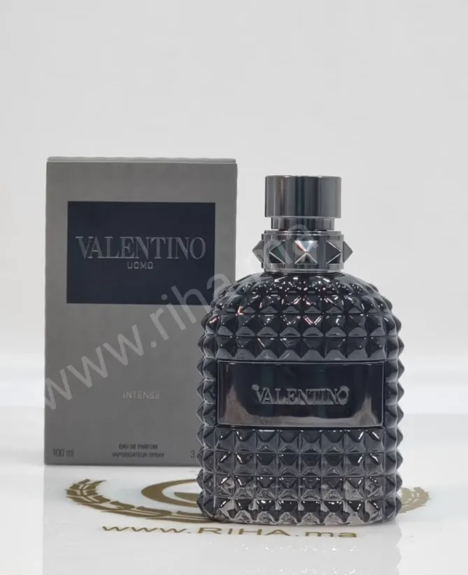 Valentino Uomo Intense de Valentino est un parfum Cuir pour homme Valentino Uomo Intense de Valentino est un parfum Cuir pour homme