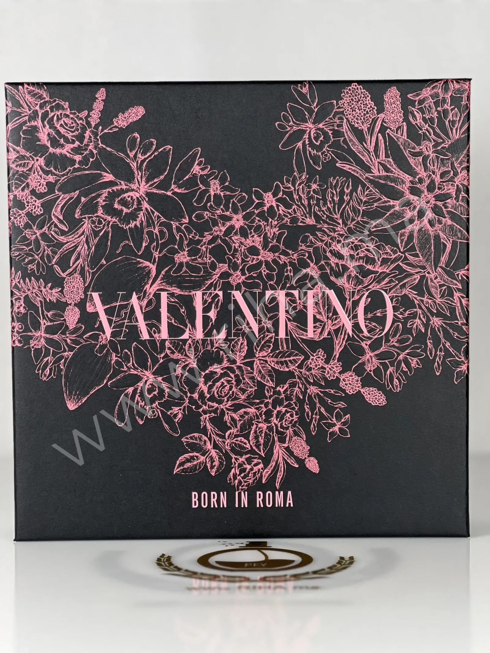 valentino born in roma Coffret Valentino Uomo Born in Roma Eau de toilette Valentino - parfum Maroc