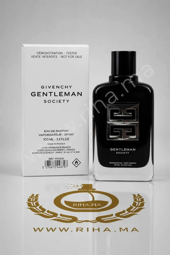 Tester Givenchy Gentleman Eau de Parfum Flacon de tester givenchy gentleman posé sur fond noir élégant