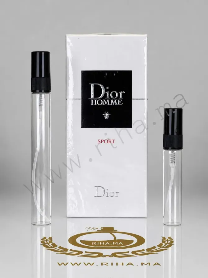 decantage dior homme sport dior — Petit flacon de décantage Dior Homme Sport Dior posé sur fond blanc