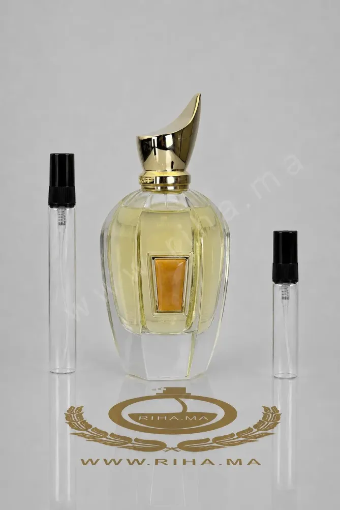 Decantage Elle Xerjoff Parfum Pour Femme decantage elle xerjoff — Flacon de décantage Elle Xerjoff posé sur fond blanc élégant