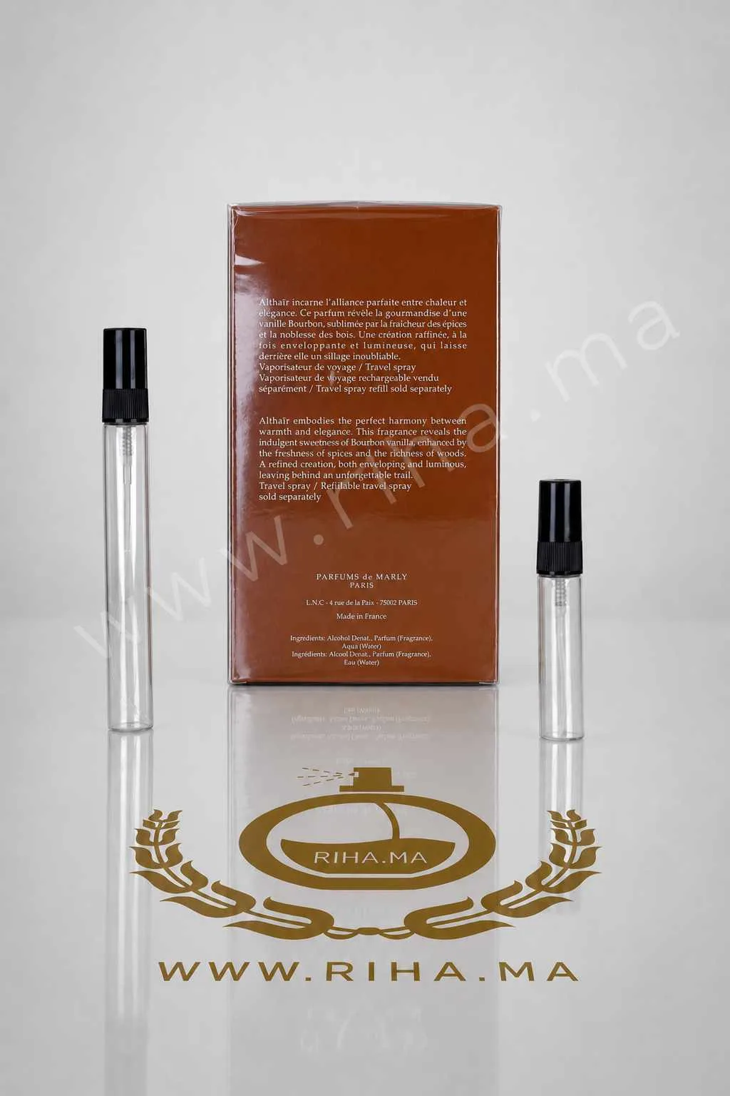 Decantage Althaïr Parfums de Marly Eau De Parfum Pour Homme — photo 2 decantage althair parfums de marly — Flacon de décantage Althaïr Parfums de Marly posé sur fond noir élégant — vue 2
