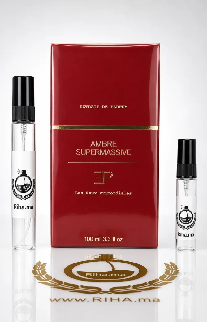 Decantage Ambre Supermassive Les EAUX Primordiales Extrais de Parfum Authentic decantage ambre supermassive — Flacon de décantage ambre supermassive posé sur fond noir élégant