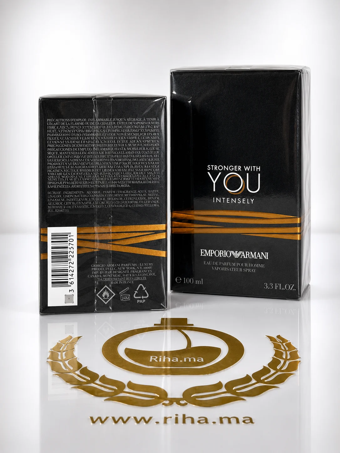 Emporio Armani Stronger With You Intensely Giorgio ArmaniEau de Parfum Pour Homme Authentic — photo 2 Flacon Stronger With You Intensely Emporio Armani posé sur fond sombre élégant — vue 2