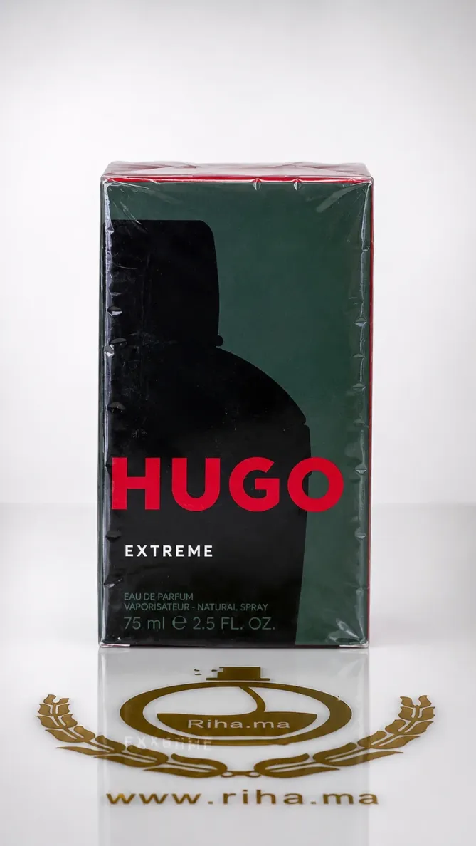 hugo extreme eau de parfum 75ml Flacon de parfum hugo extreme sur fond bleu et argenté