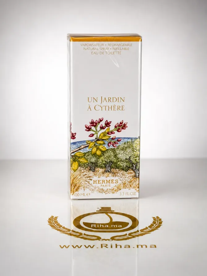 un jardin à cythère hermes eau de toilette 100ml Flacon de parfum un jardin a cythere hermes sur fond vert