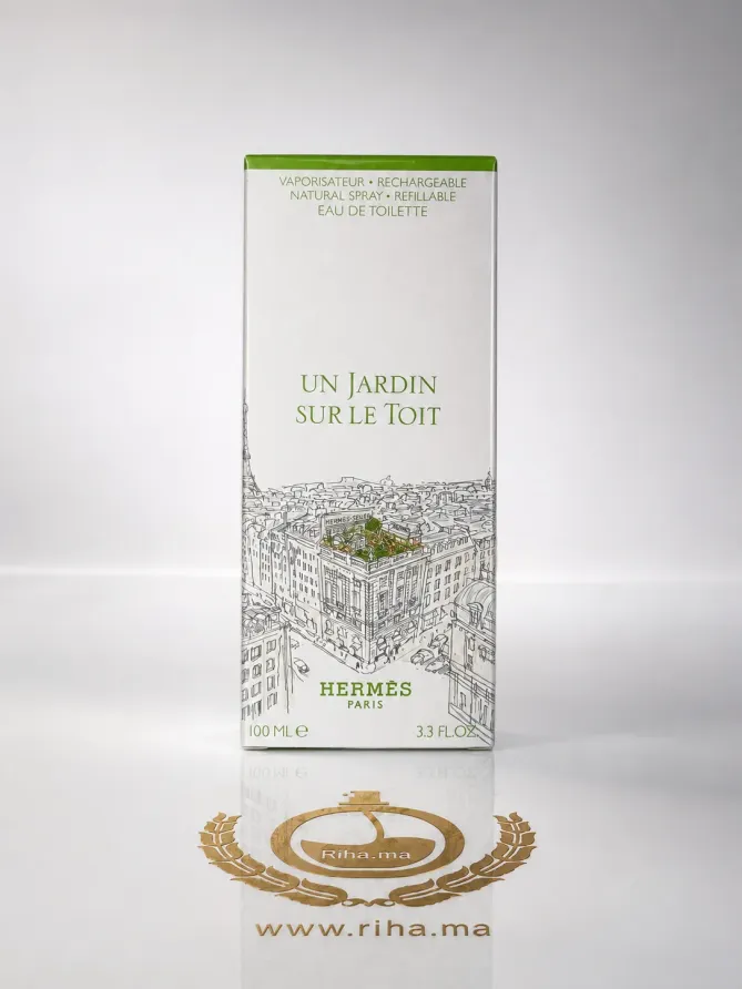 un jardin sur le toit eau de toilette 100ml Flacon d'un jardin sur le toit eau de toilette avec fleurs fraîches