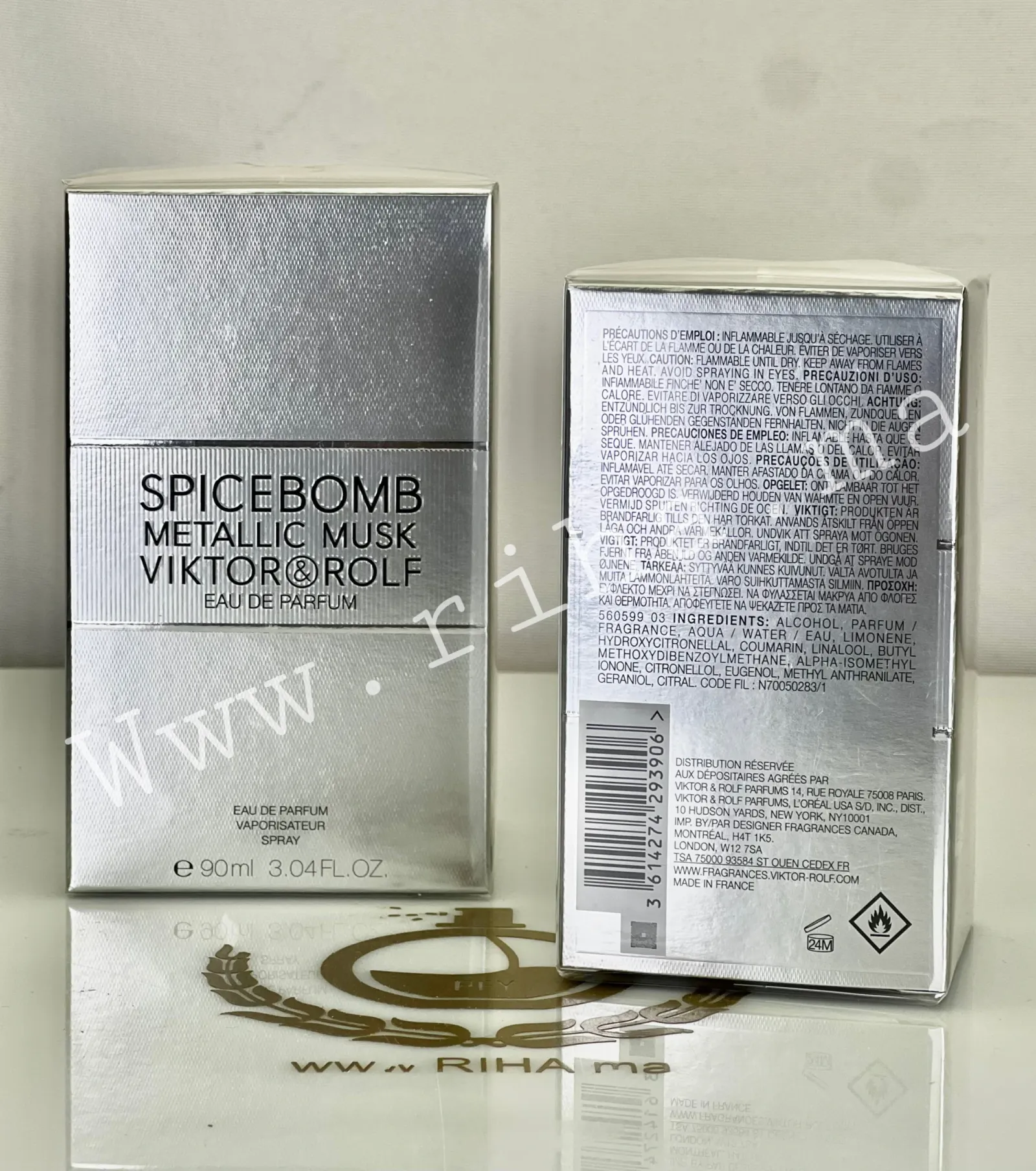 Spicebomb Metallic Musk Viktor&Rolf Pour Homme 90ML / 50ML — photo 2 Flacon de parfum spicebomb metallic musk viktorrolf sur fond noir métallique — vue 2