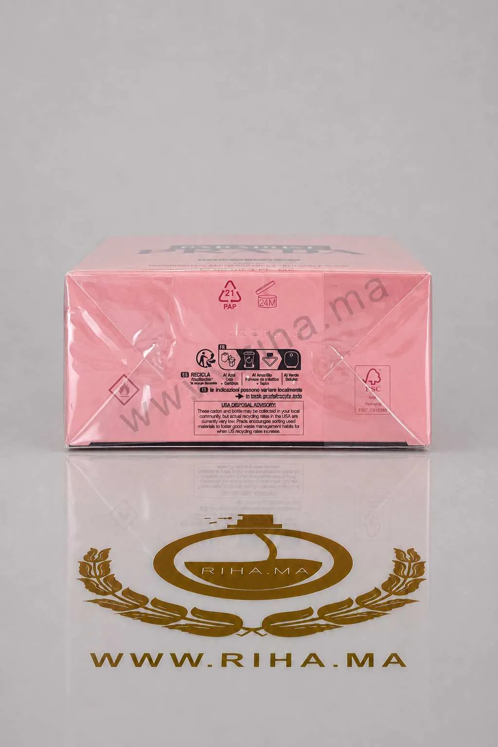 Prada Paradoxe Radical Essence Le Parfum Pour Femme 90 ML Authentic — photo 3 Flacon de Prada Paradoxe Radical Essence 90 ml posé sur fond blanc — vue 3