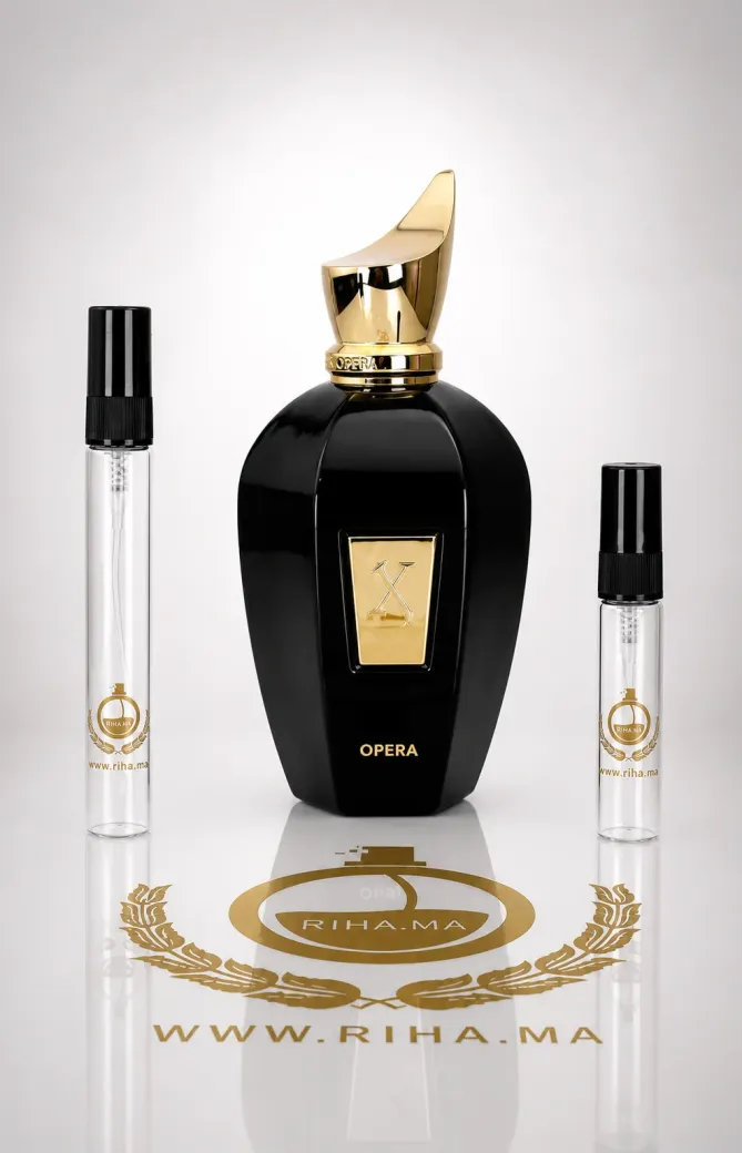 Decantage Opera Xerjoff Pour Homme Et Femme decantage opera xerjoff — Flacon de décantage Opera Xerjoff posé sur fond noir élégant