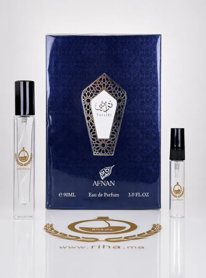 Decantage Turathi Blue Afnan Eau de Parfum Pour Homme Authentic Décantage turathi blue afnan en flacon atomiseur homme fond bleu