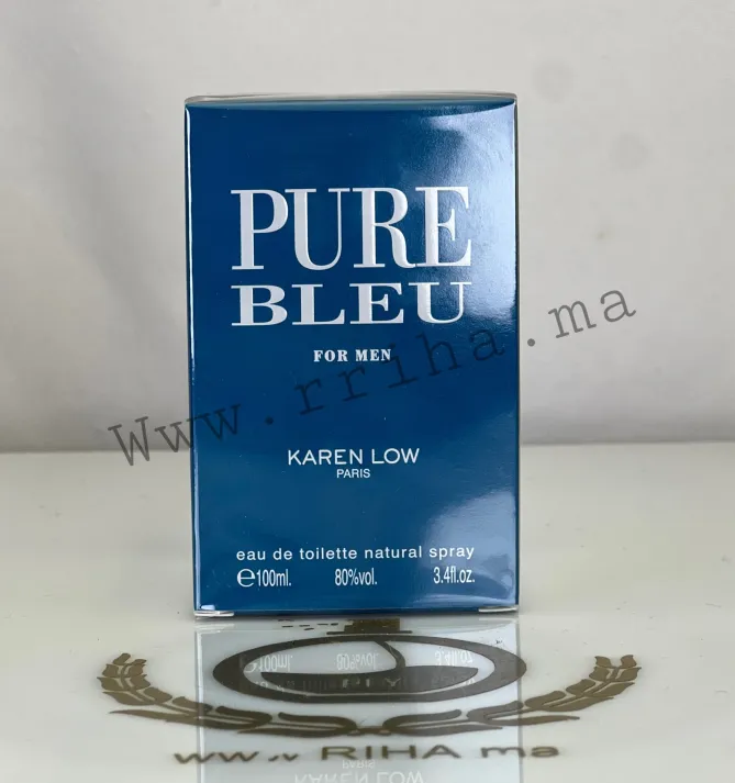 Pure Blue Karen Low Eau de Toilette pour homme 100ML Flacon de Pure Blue Karen Low eau de toilette homme sur fond bleu