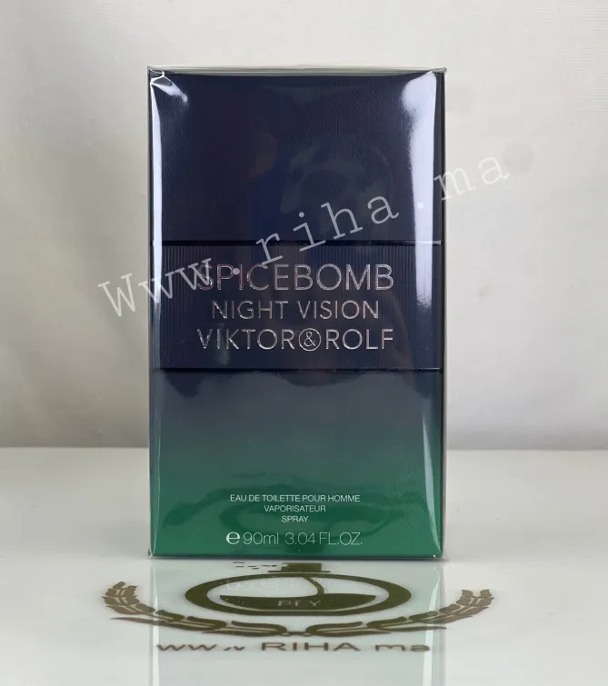 Flacon de Spicebomb Night Vision eau de toilette vert et noir