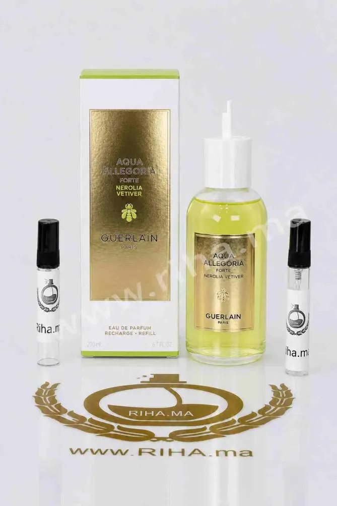 Aqua Allegoria Forte Decantage Guerlain Flacon de décantage Aqua Allegoria Forte sur fond blanc
