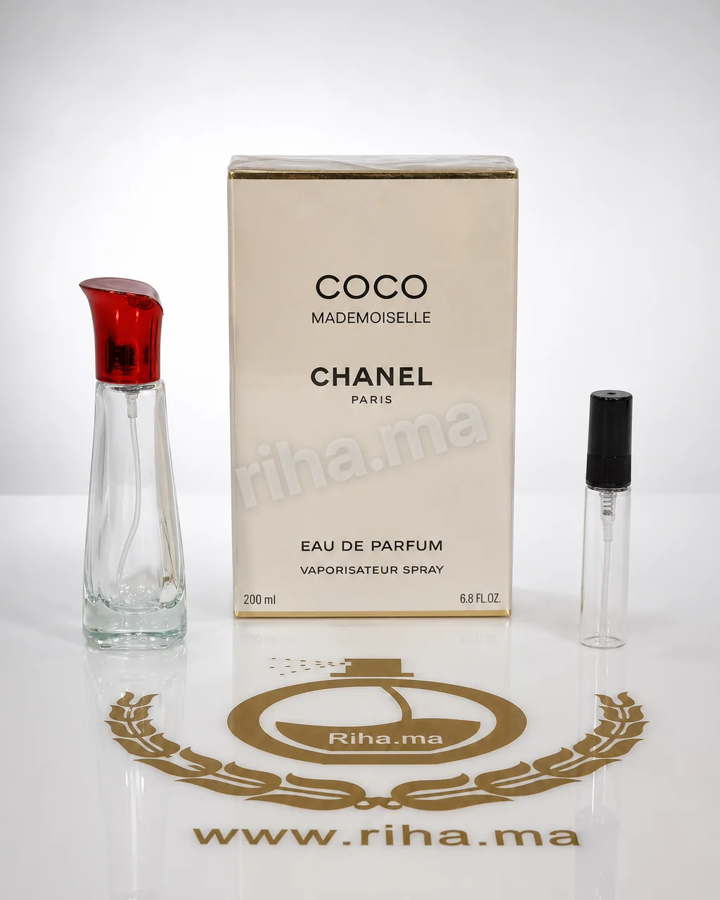 Décantage Coco Mademoiselle Chanel Eau de Parfum 5ml 10ml — photo 2 Décantage coco mademoiselle chanel flacon 5ml fond blanc élégant — vue 2